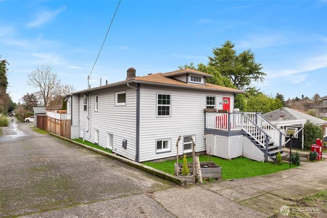 2614 E Pike, Seattle, WA 98122