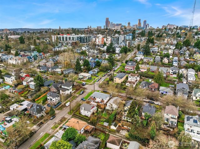2614 E Pike, Seattle, WA 98122