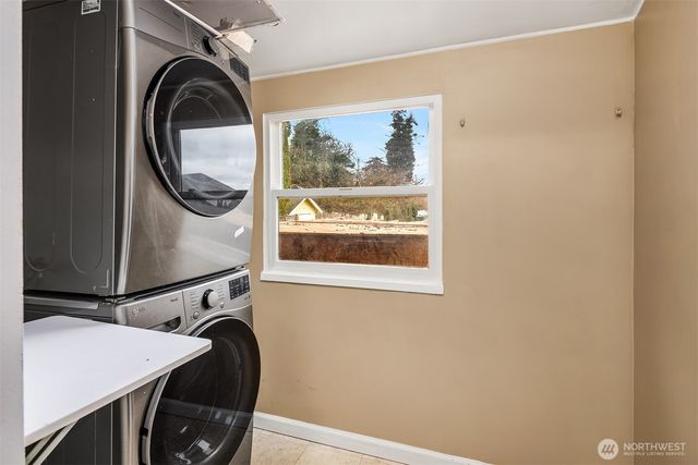 2614 E Pike, Seattle, WA 98122