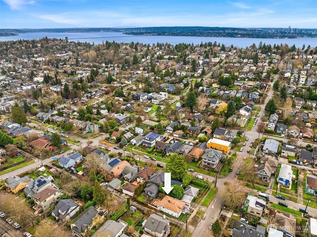 2614 E Pike, Seattle, WA 98122