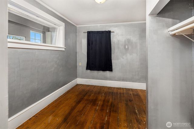 2614 E Pike, Seattle, WA 98122