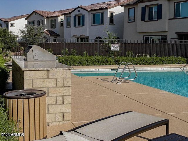 873 W Baylor Lane, Chandler, AZ 85225