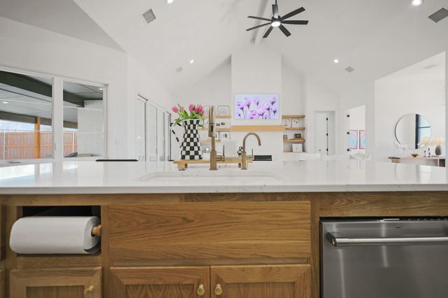 11209 Grover Avenue, Lubbock, TX 79424