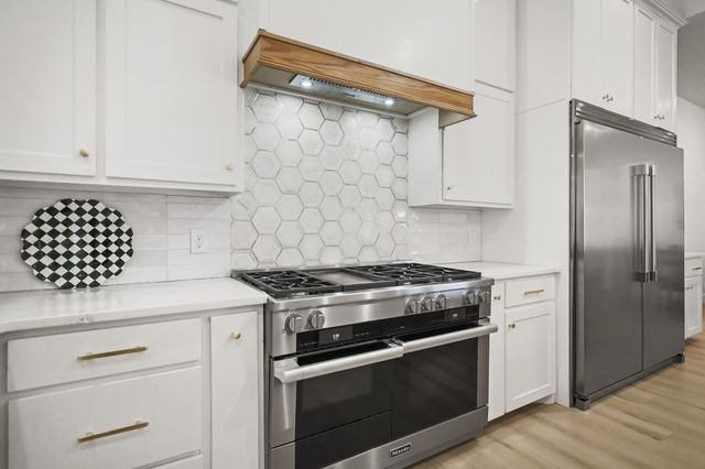 11209 Grover Avenue, Lubbock, TX 79424