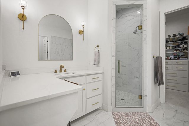 11209 Grover Avenue, Lubbock, TX 79424