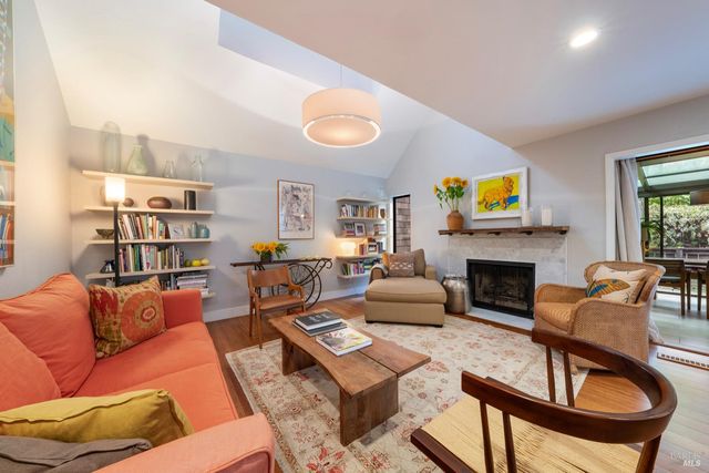 1430 Wallis Ct, St. Helena, CA 94574