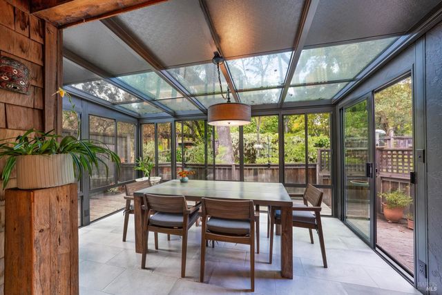 1430 Wallis Ct, St. Helena, CA 94574