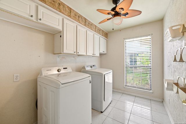 1320 CONTINENTAL DR, Pleasanton, TX 78064