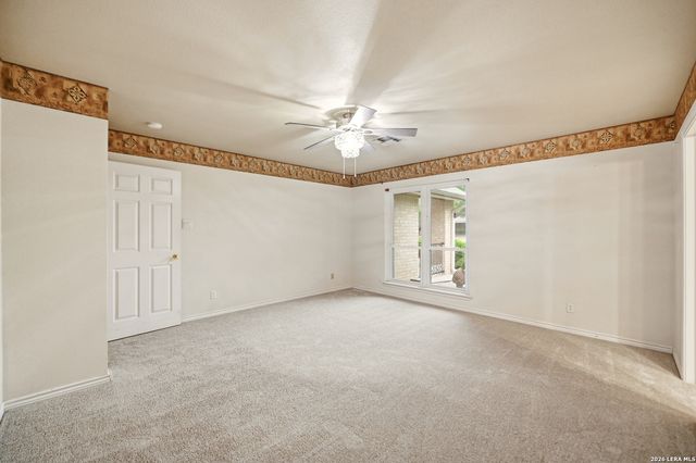 1320 CONTINENTAL DR, Pleasanton, TX 78064