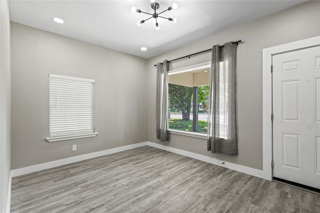 810 S Tyler Street, Dallas, TX 75208