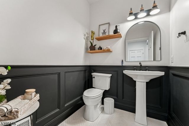 10 Jacobus Ln, Readington Twp., NJ 08822