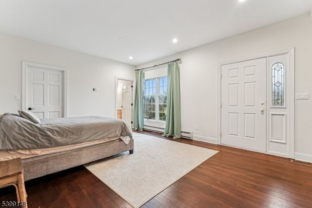 10 Jacobus Ln, Readington Twp., NJ 08822