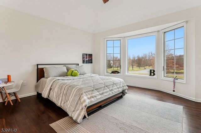 10 Jacobus Ln, Readington Twp., NJ 08822