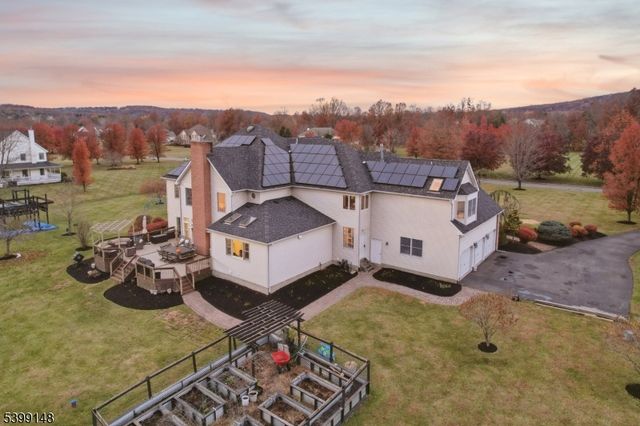 10 Jacobus Ln, Readington Twp., NJ 08822