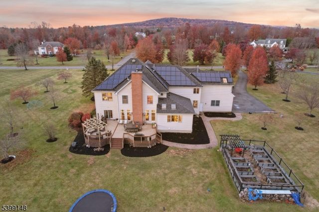 10 Jacobus Ln, Readington Twp., NJ 08822