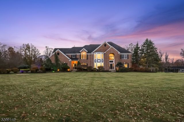 10 Jacobus Ln, Readington Twp., NJ 08822