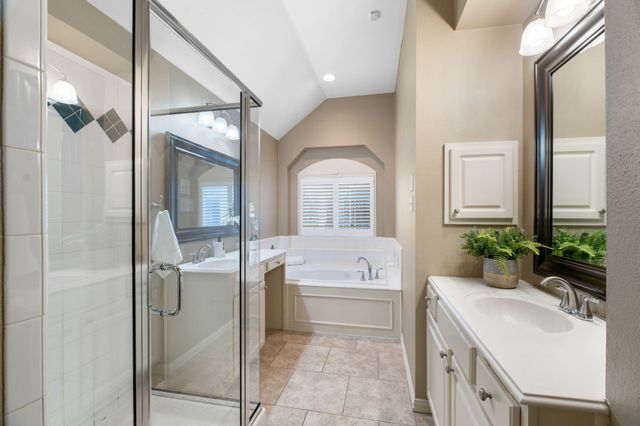 2305 Folkstone Way, Bedford, TX 76021