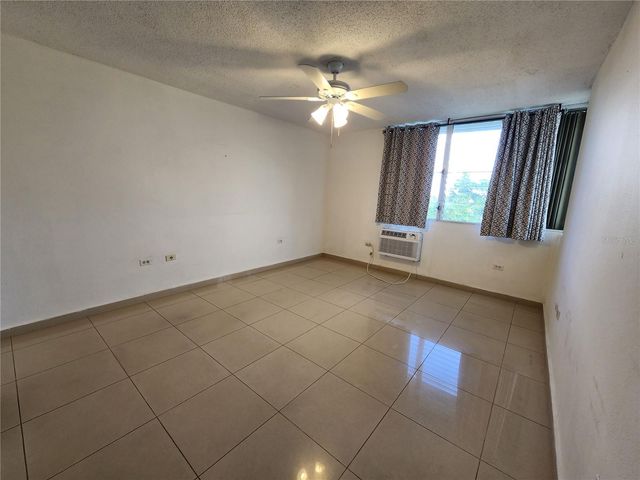 30 BORBON AVENUE A506, Guaynabo, PR 00965