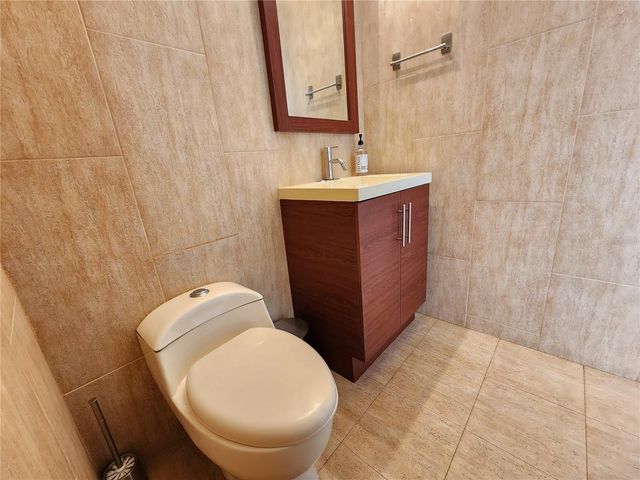 30 BORBON AVENUE A506, Guaynabo, PR 00965