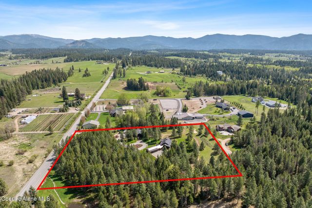 2010 E Dodd RD, Hayden, ID 83835