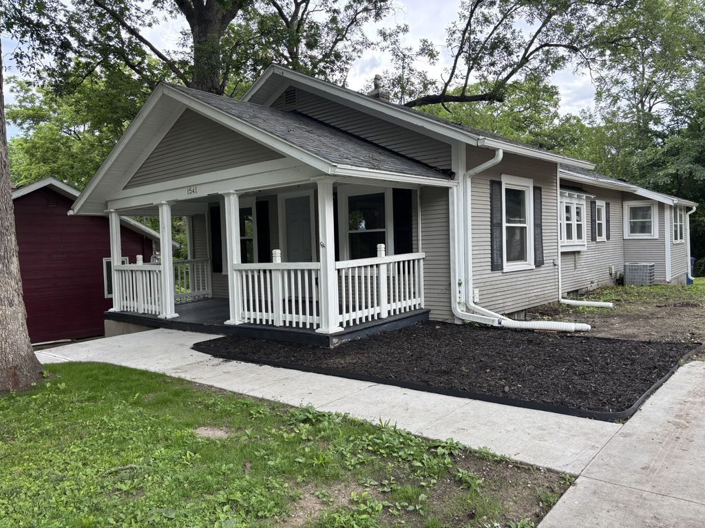 1541 32nd Street, Des Moines, IA 50311