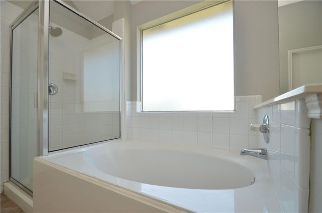 19419 Yuma Crest Lane, Tomball, TX 77377