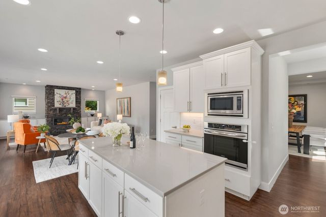 111 153rd Street SW, Lynnwood, WA 98087
