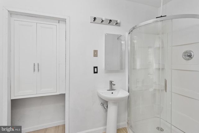 422 PRINCE ST, Bordentown, NJ 08505