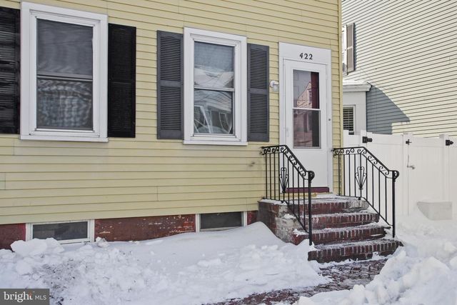 422 PRINCE ST, Bordentown, NJ 08505
