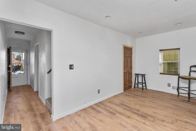 422 PRINCE ST, Bordentown, NJ 08505