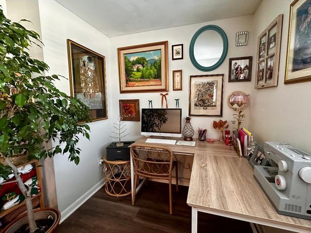 1311 Peachtree Drive, Valparaiso, IN 46383