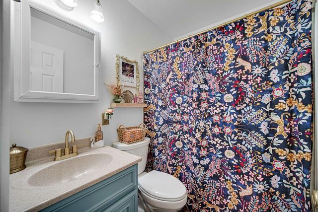 1311 Peachtree Drive, Valparaiso, IN 46383