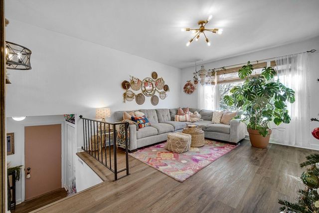 1311 Peachtree Drive, Valparaiso, IN 46383