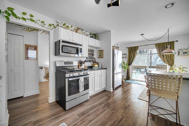 1311 Peachtree Drive, Valparaiso, IN 46383