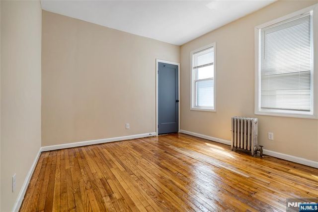 98 Delmar Place, Irvington, NJ 07111