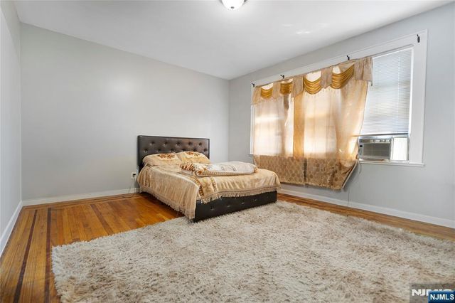 98 Delmar Place, Irvington, NJ 07111