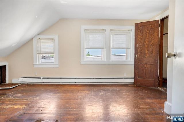 98 Delmar Place, Irvington, NJ 07111
