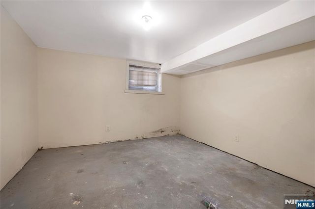 98 Delmar Place, Irvington, NJ 07111