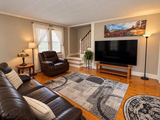 130 Old Concord Turnpike, Barrington, NH 03825