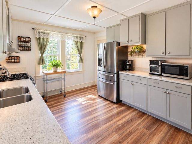 130 Old Concord Turnpike, Barrington, NH 03825