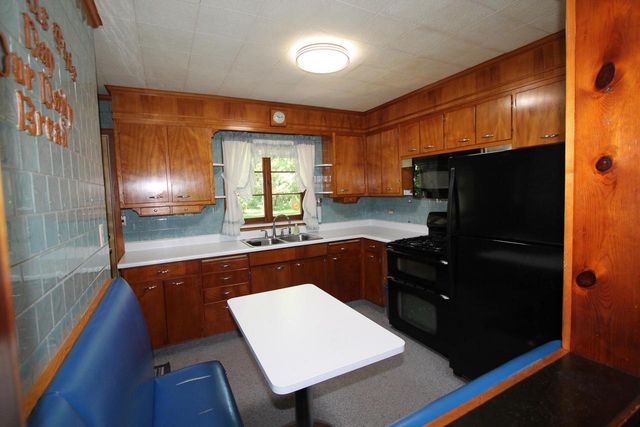 29306 Durand AVENUE, Burlington, WI 53105