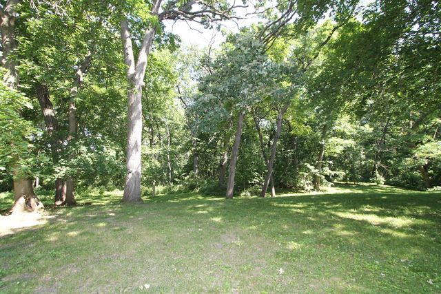 29306 Durand AVENUE, Burlington, WI 53105