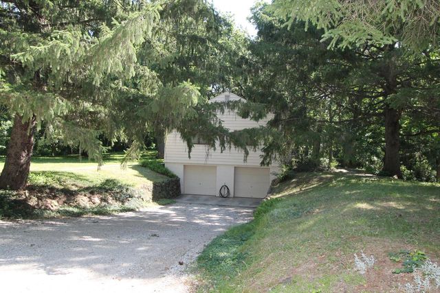 29306 Durand AVENUE, Burlington, WI 53105