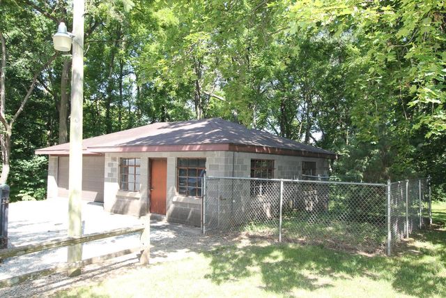 29306 Durand AVENUE, Burlington, WI 53105