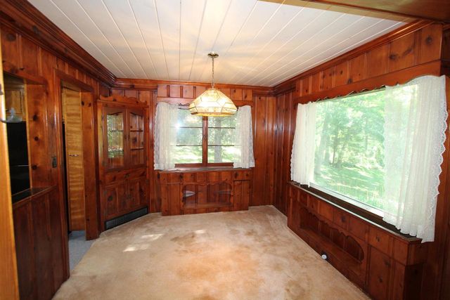 29306 Durand AVENUE, Burlington, WI 53105