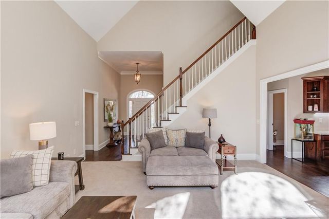 445 Big Bend Trail, Sugar Hill, GA 30518