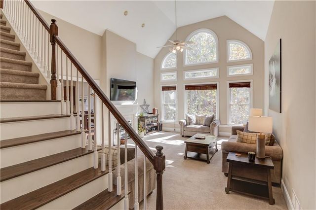 445 Big Bend Trail, Sugar Hill, GA 30518