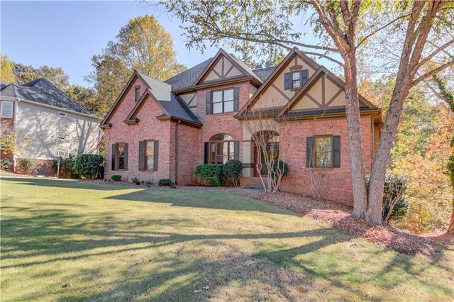 445 Big Bend Trail, Sugar Hill, GA 30518