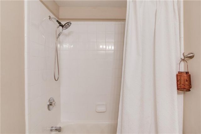 445 Big Bend Trail, Sugar Hill, GA 30518