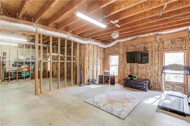 445 Big Bend Trail, Sugar Hill, GA 30518